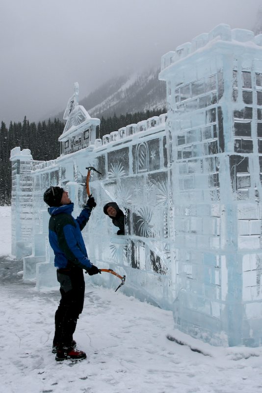 Bouldering on the Ice Chateau